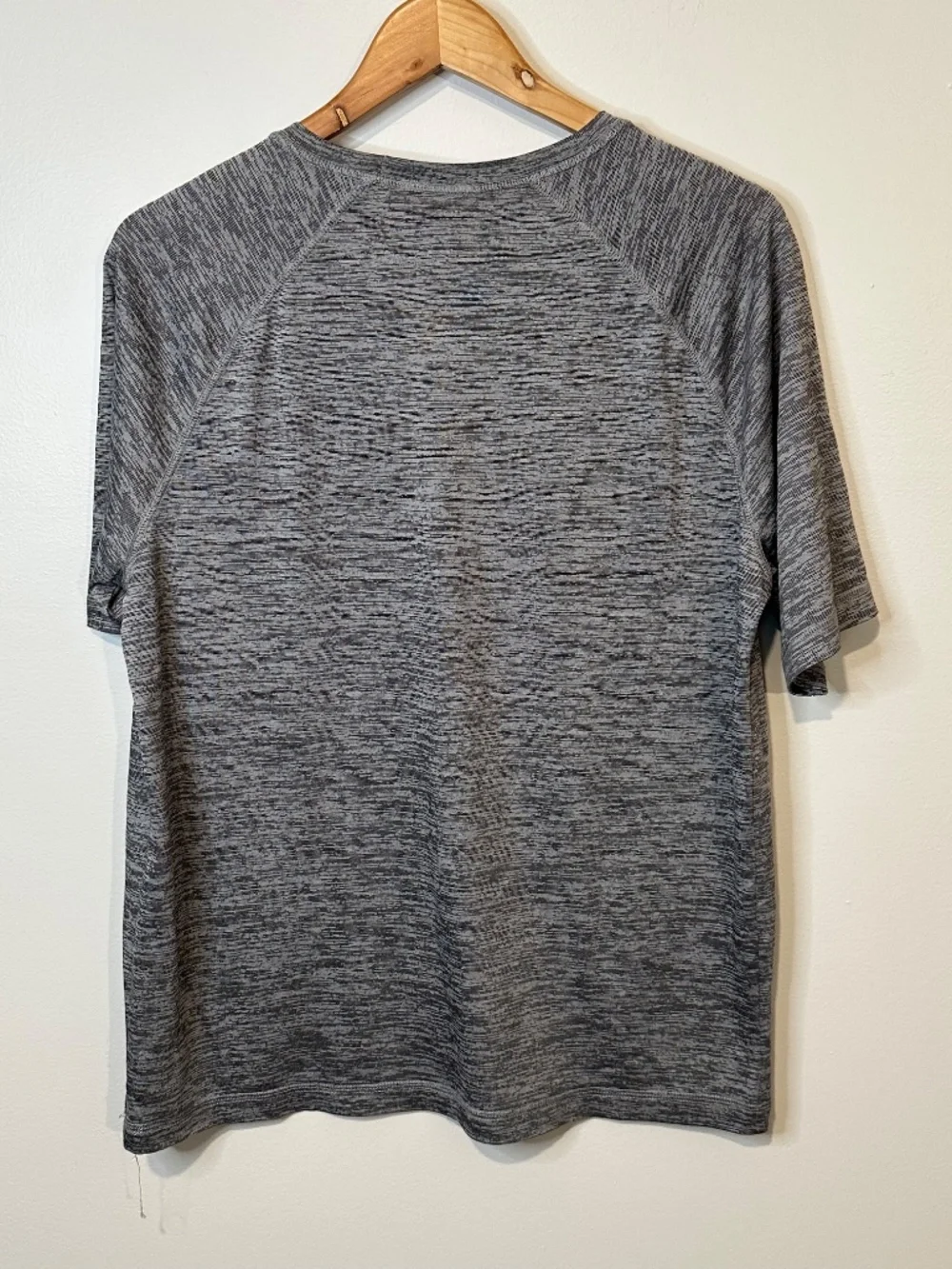 Gray NBA Charlotte Hornets T Shirt Size L